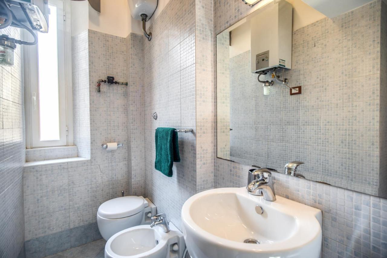 Residenza Regina Apartment Рим Екстериор снимка